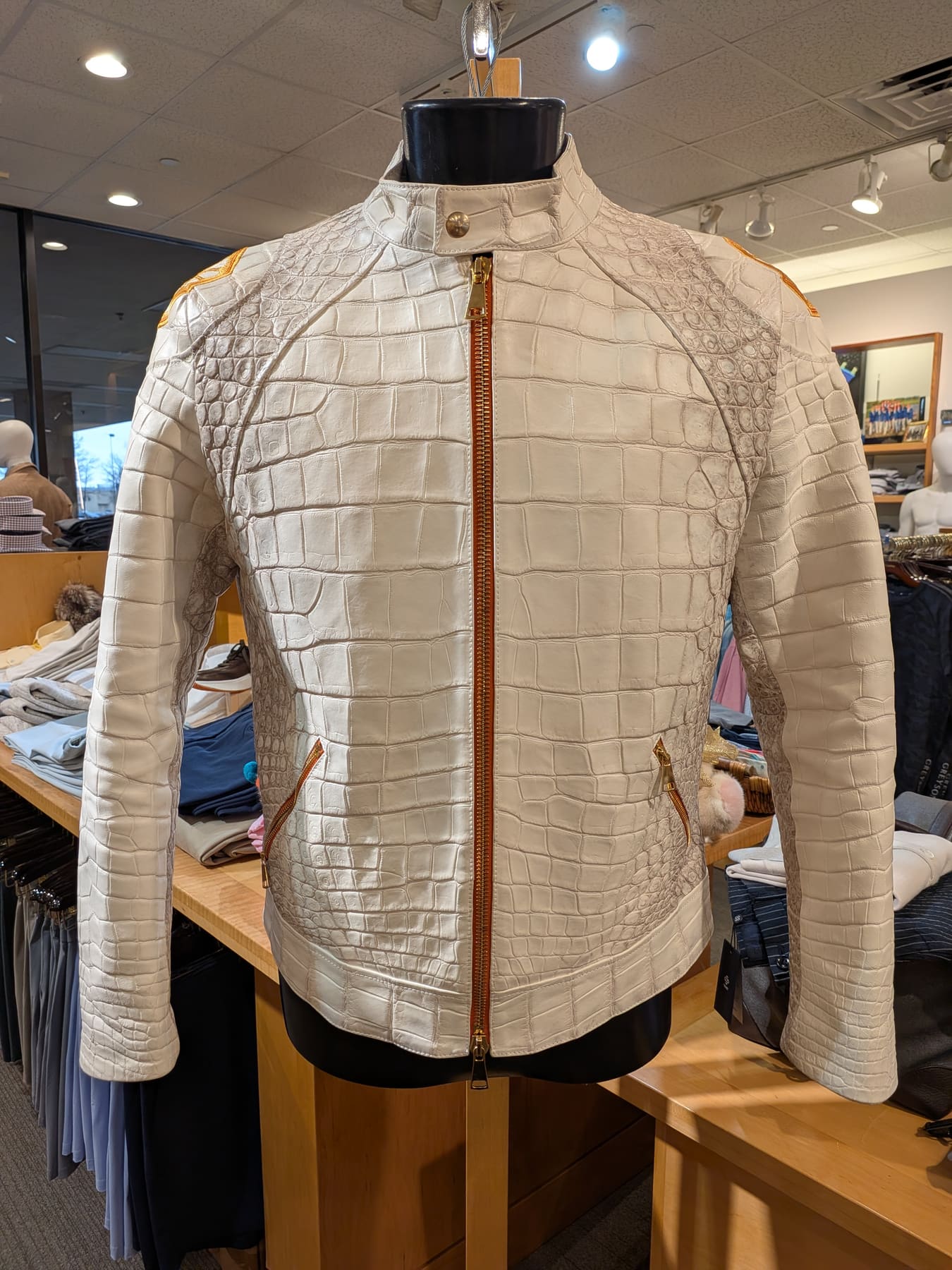 Bespoke Crocodile Jacket Detail - Italian Craftsmanship View 12